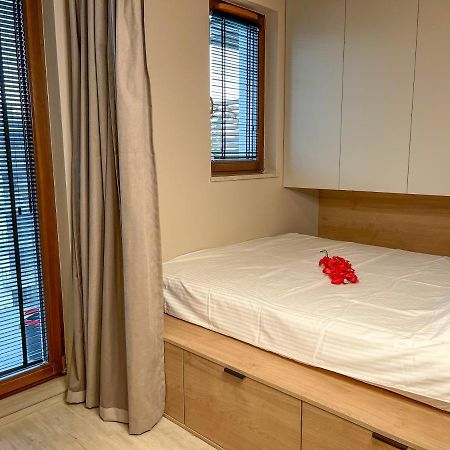 Comfortable 1-Room Apartment Close To The Center 바르샤바 외부 사진