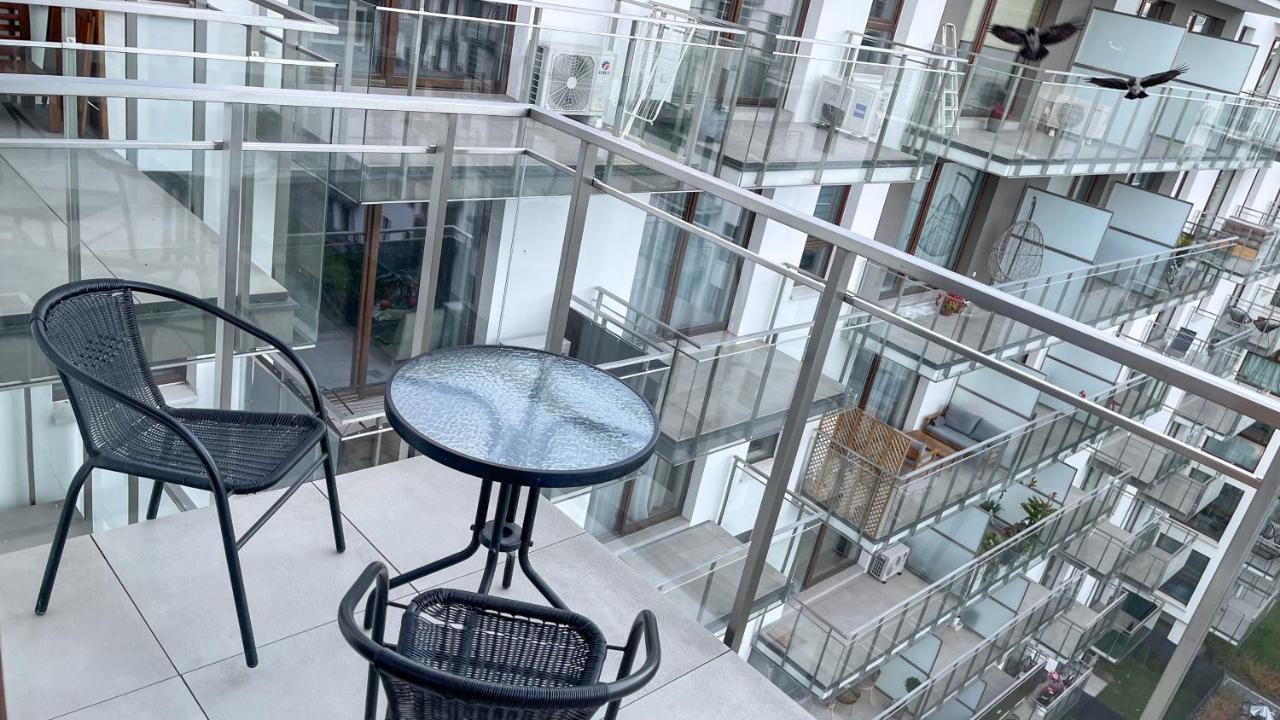 Comfortable 1-Room Apartment Close To The Center 바르샤바 외부 사진