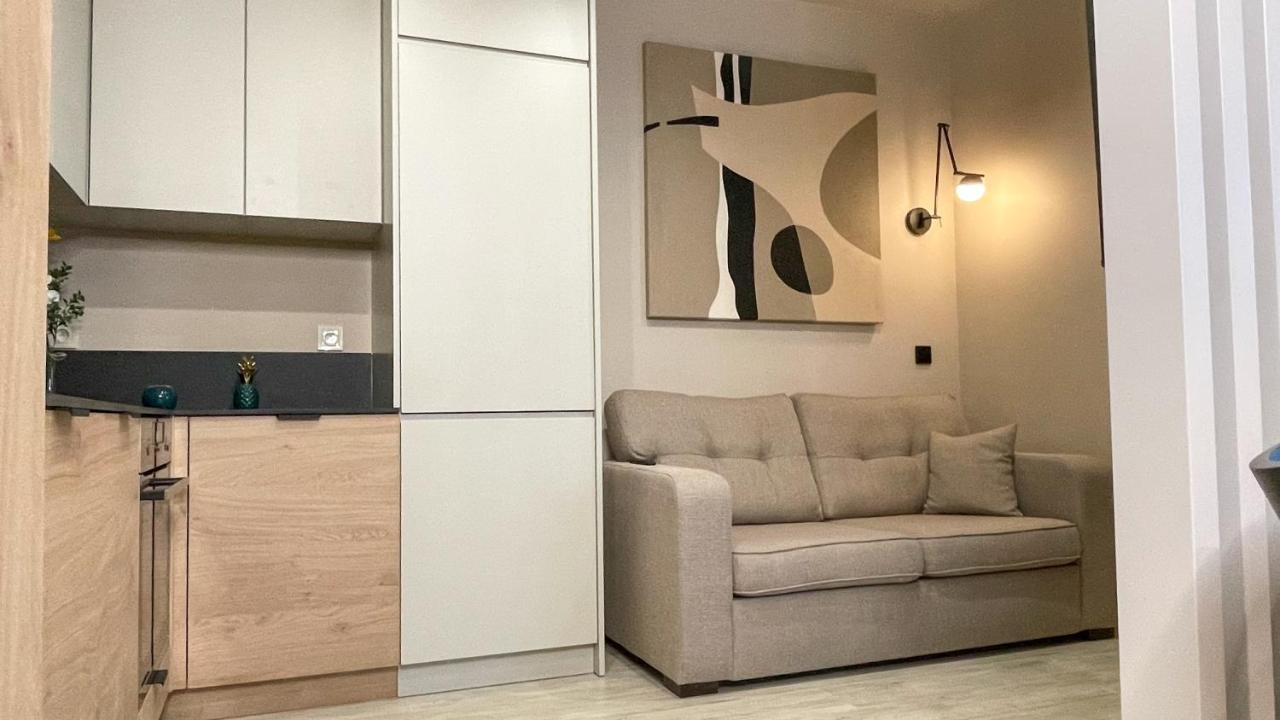 Comfortable 1-Room Apartment Close To The Center 바르샤바 외부 사진
